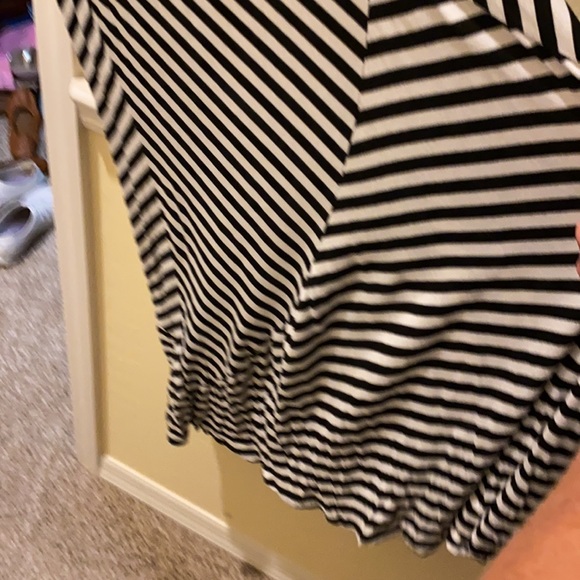 Monteau LA Black and Cream Striped Maxi #packware - Picture 11 of 15